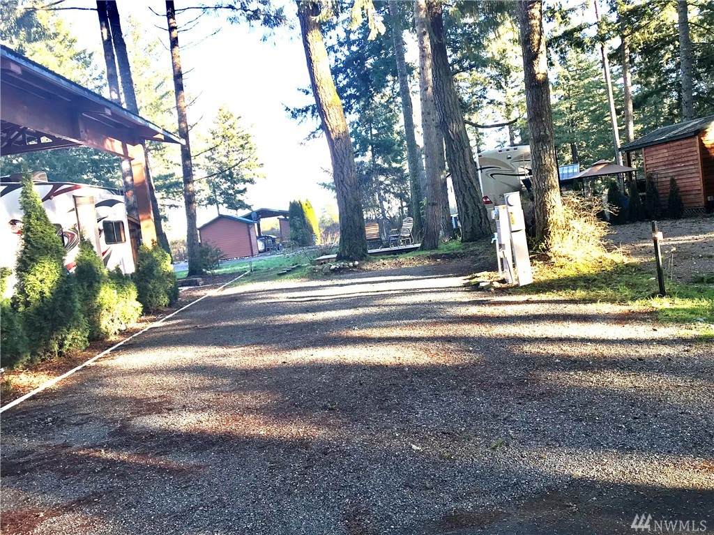 1546 Reservation Rd - Photo 1