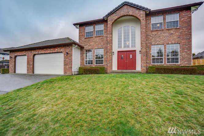 8521 19 Ave - Photo 1