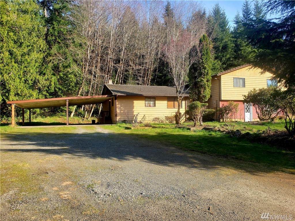 736 Cloquallum Rd - Photo 1