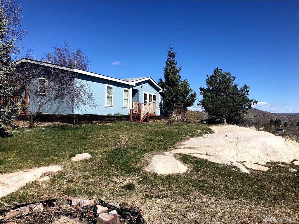 422 Star Rd - Photo 1