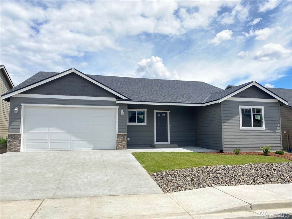 139 Mystical Avenue - Photo 1