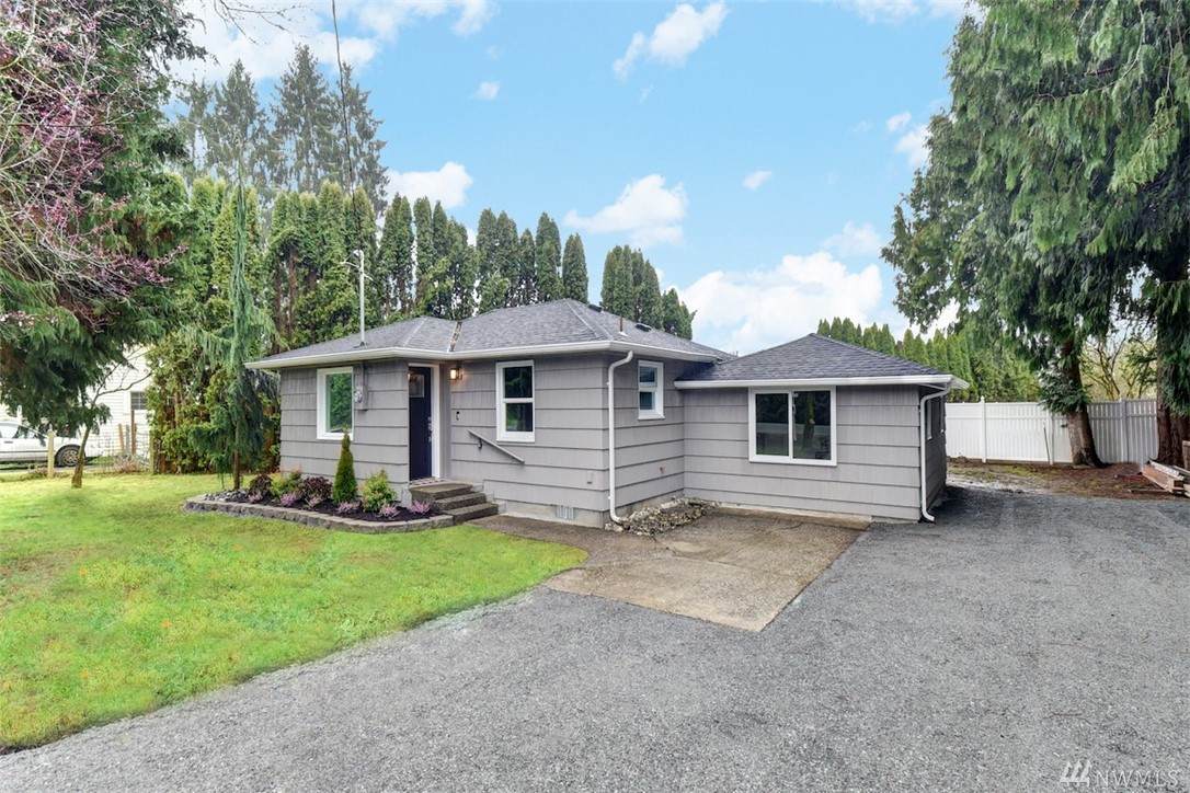 908 Machias Rd - Photo 1