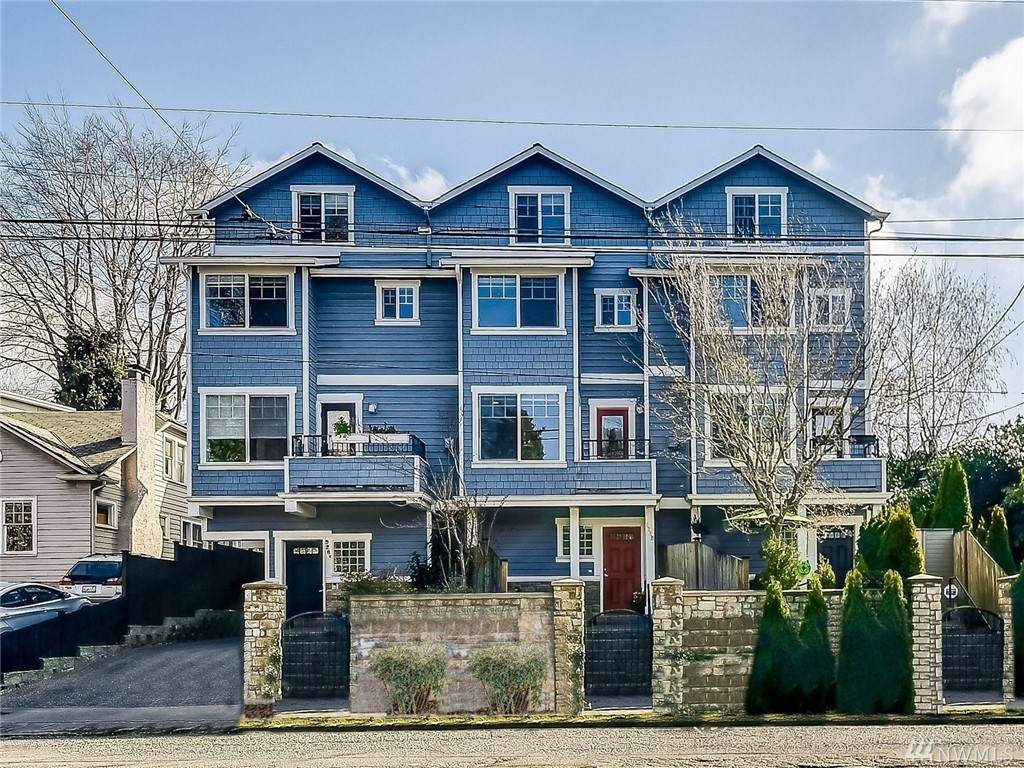 928 10th Ave - Photo 1