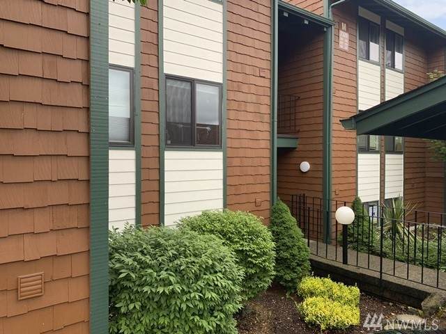 7320 Skyview Lane - Photo 1