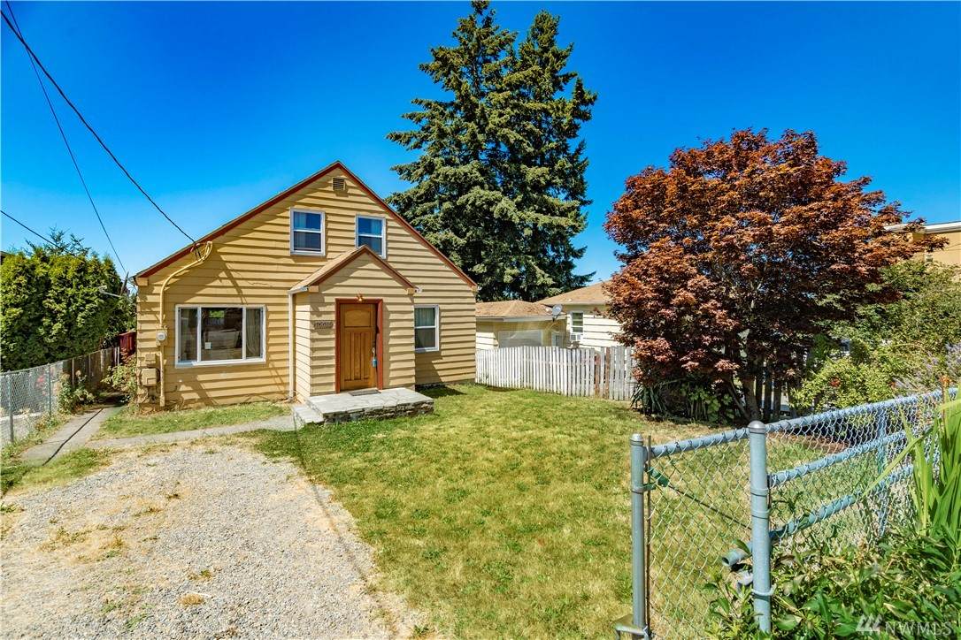 10615 12th Ave - Photo 1