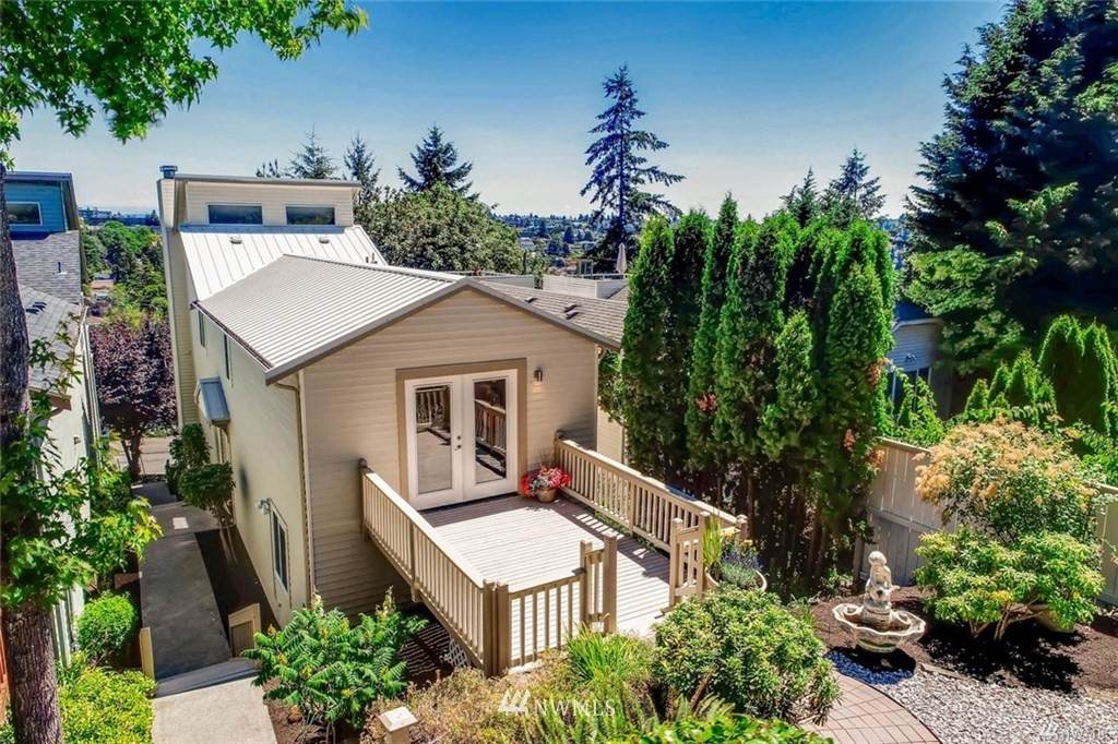 4442 51st Avenue - Photo 1