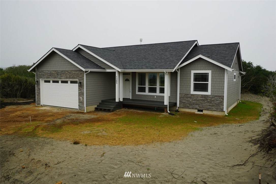 1385 Storm King Avenue - Photo 1