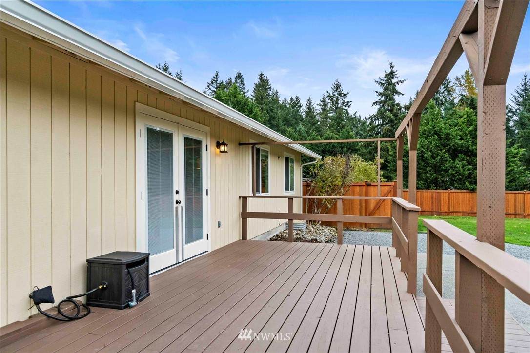 19817 132nd Avenue - Photo 1