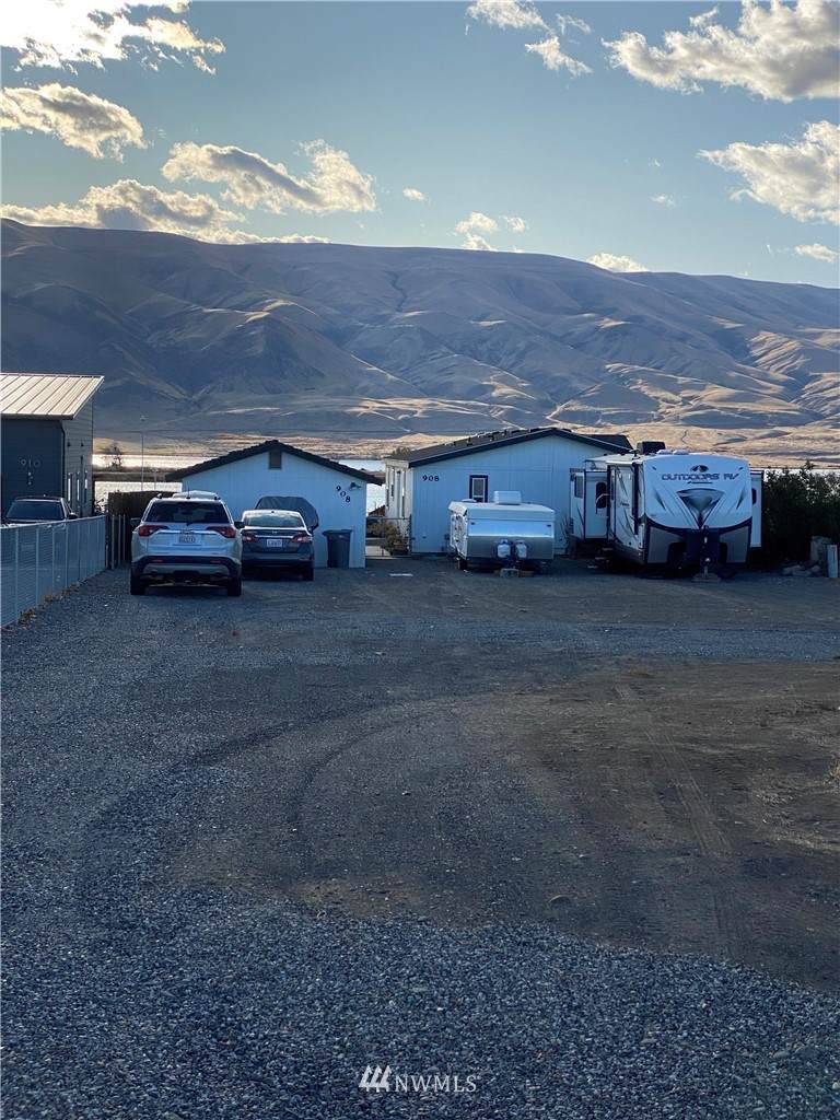 908 Orchard Drive - Photo 1