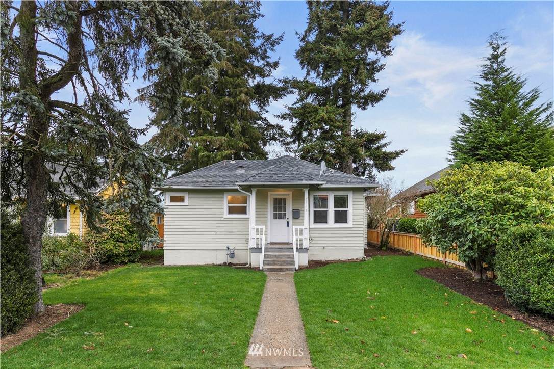 7118 32nd Avenue - Photo 1