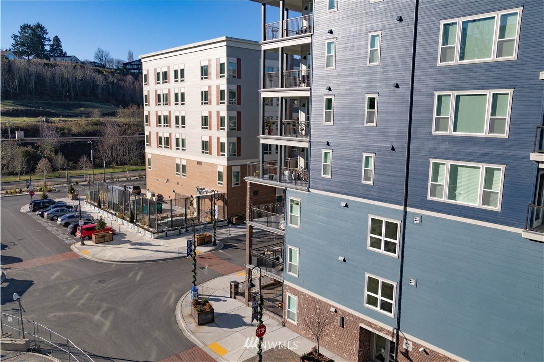 4907 Main Street - Photo 1