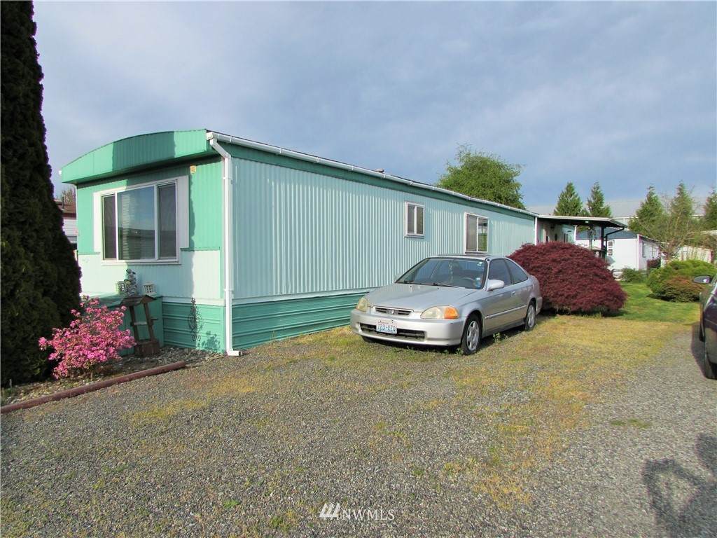 3715 152nd Street - Photo 1