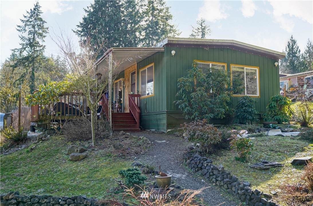 221 Schoolhouse Hill Road - Photo 1
