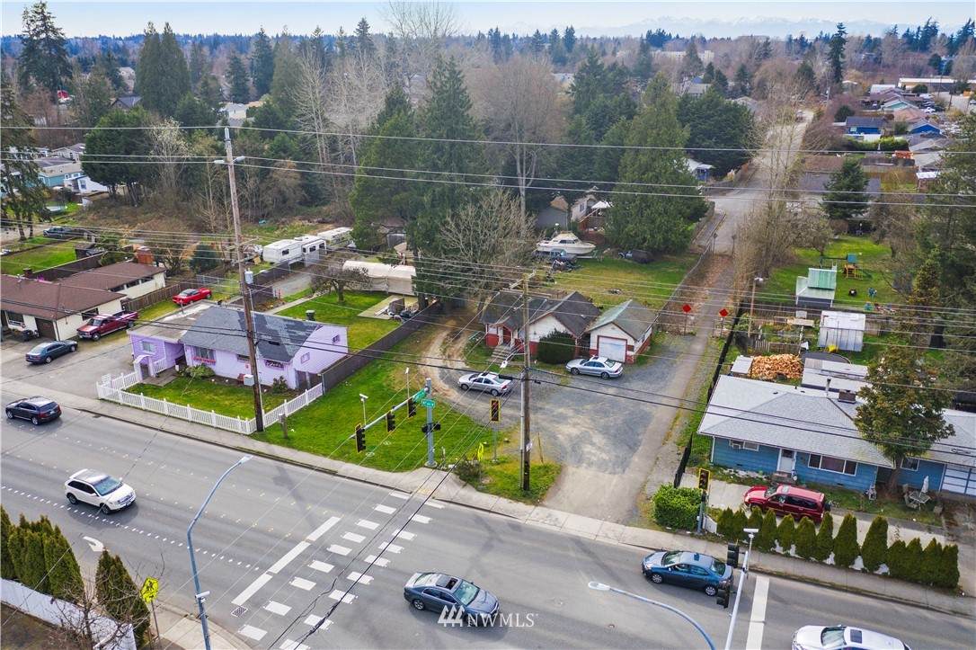 10806 4th Avenue - Photo 1