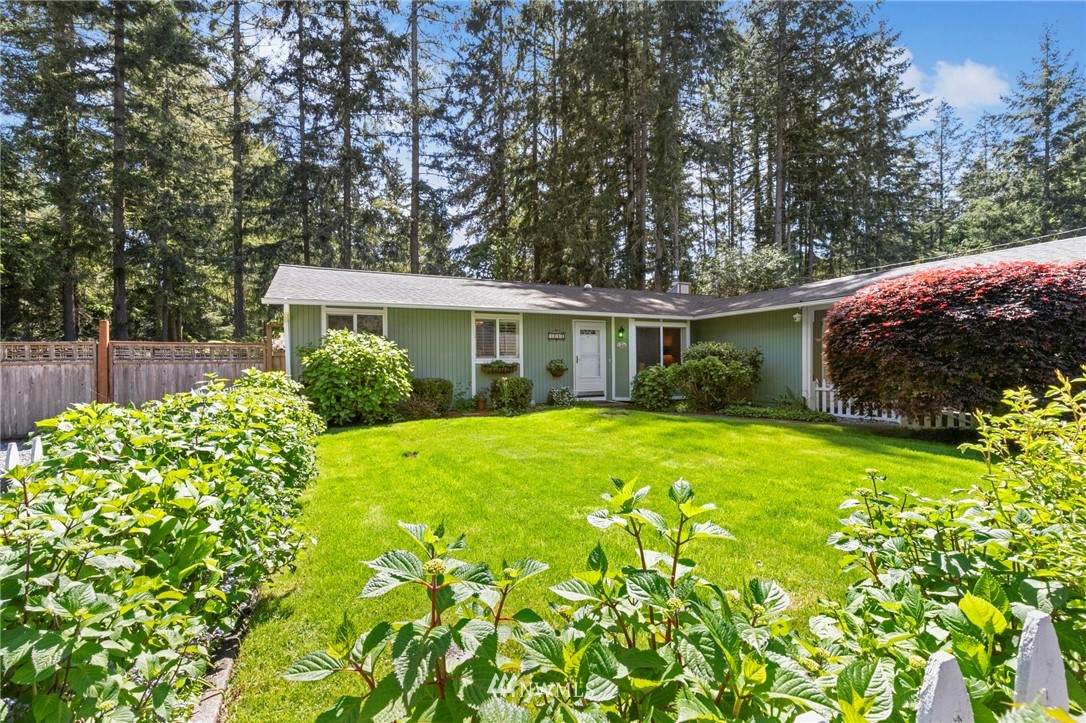 3818 Firdrona Drive - Photo 1