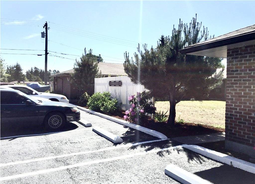 4902 111th Street - Photo 1