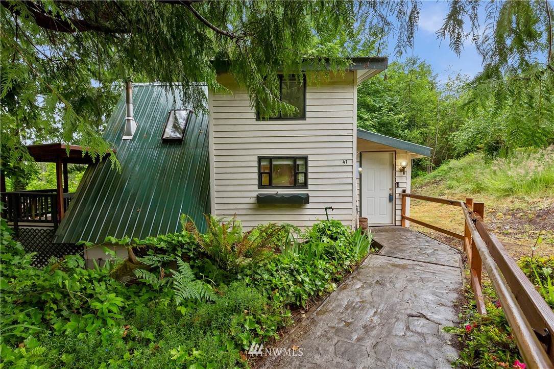 41 Cedar Street - Photo 1