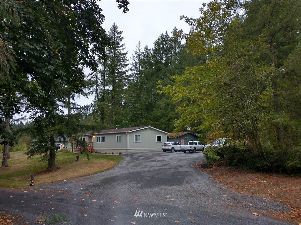 112 Hawk Lane - Photo 1