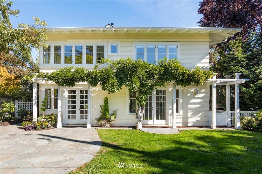 117 Madrona Place - Photo 1