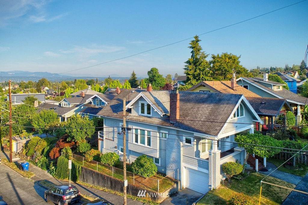 2702 18th Avenue - Photo 1