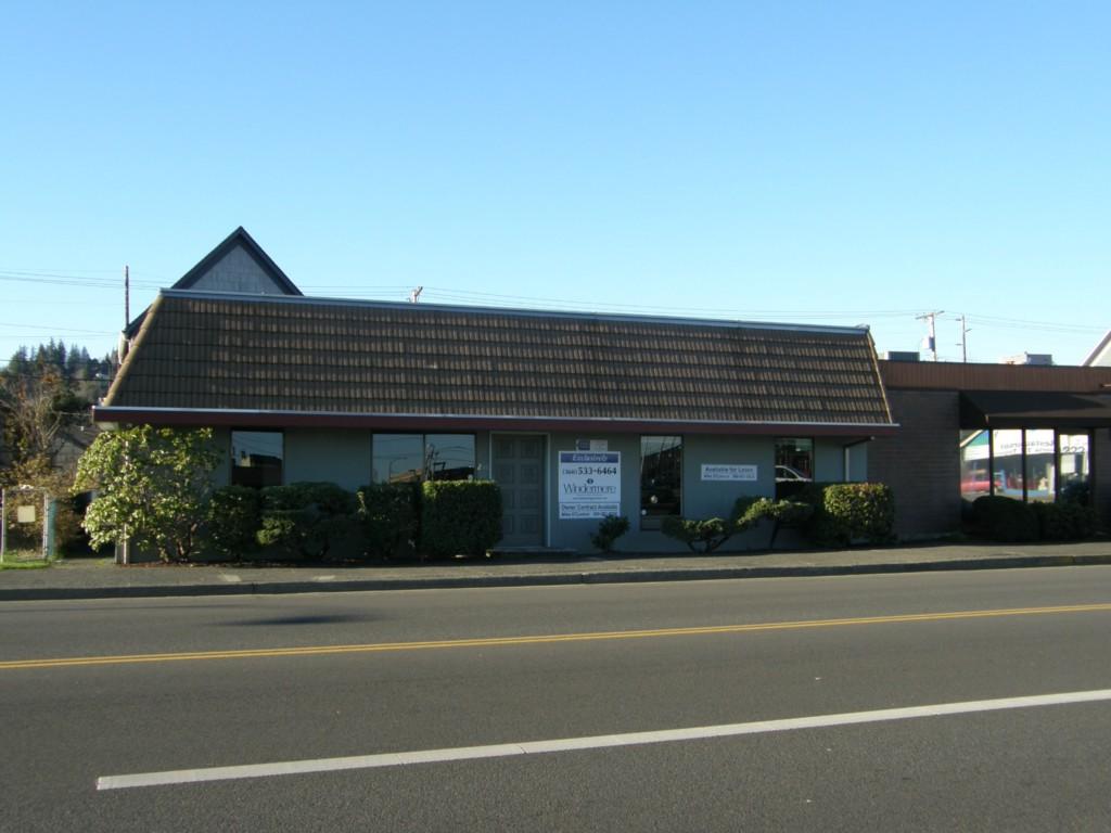 216 1st St - Photo 1