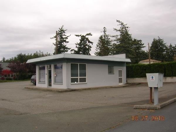 788 Midway Blvd - Photo 1