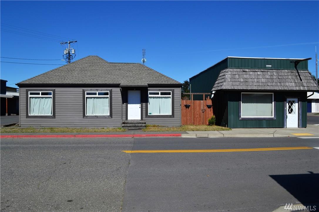 71 Division St - Photo 1