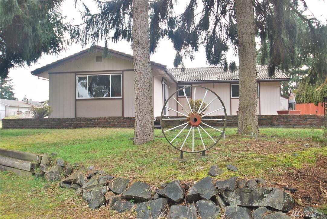 1504 Military Rd - Photo 1