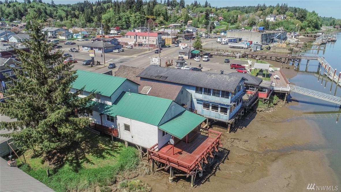 1011 Robert Bush Dr - Photo 1