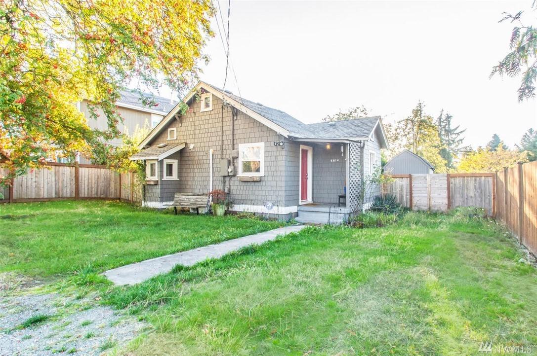6814 E St - Photo 1