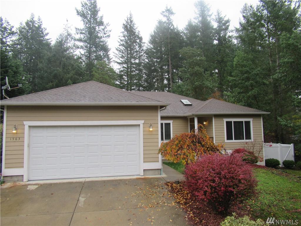 1563 Palmer Lane - Photo 1