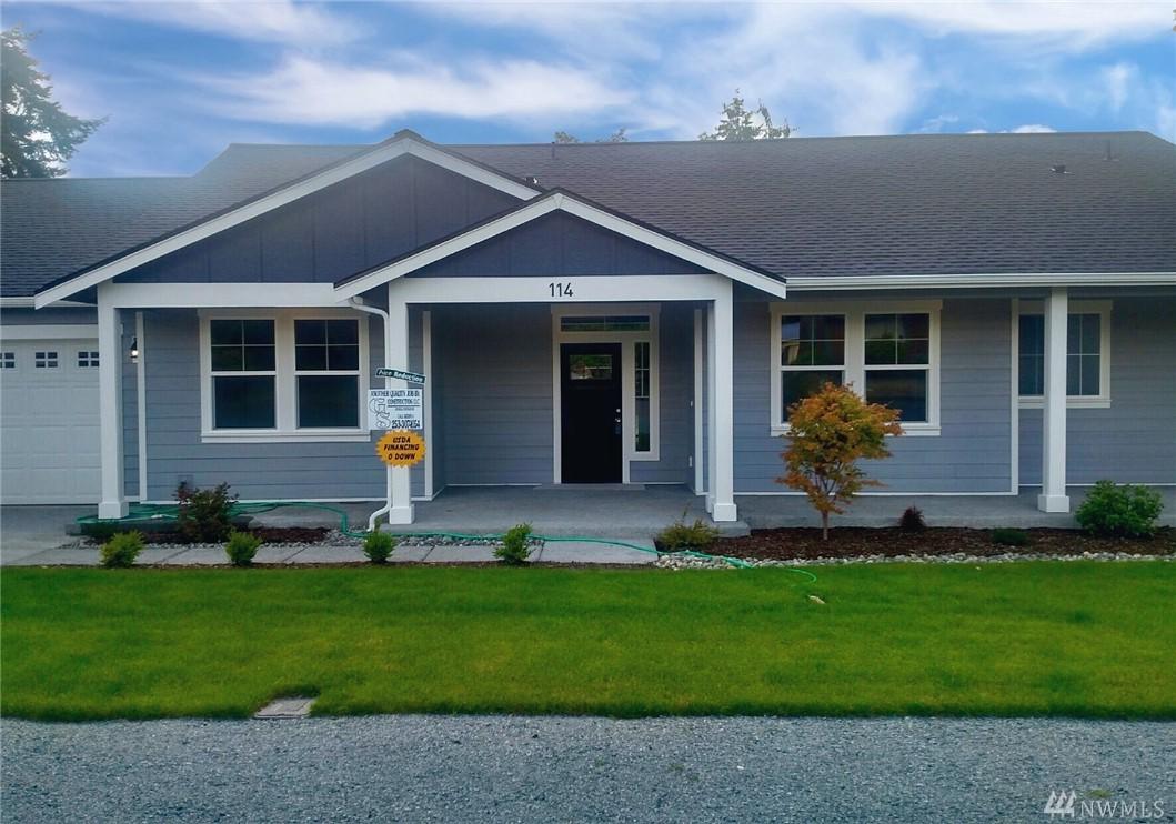 114 Cedar Ave - Photo 1