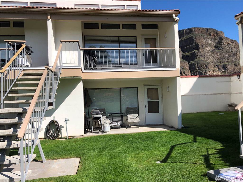 8903 Crescent Bar Road - Photo 1