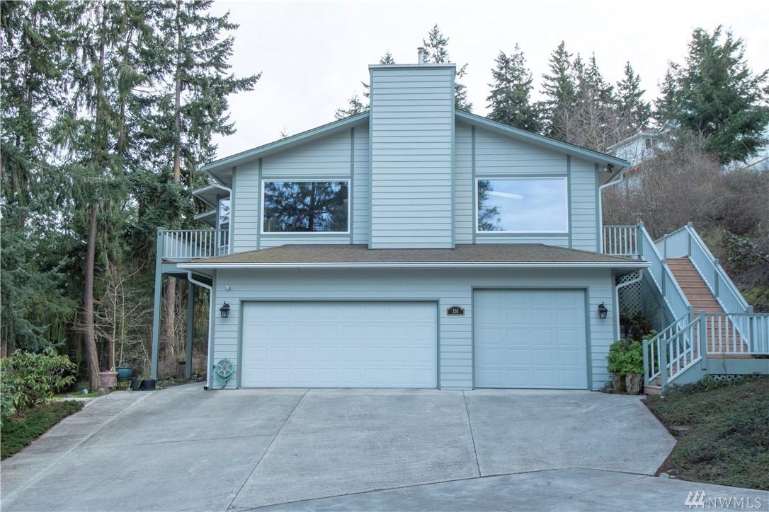 131 Alderwood Drive - Photo 1
