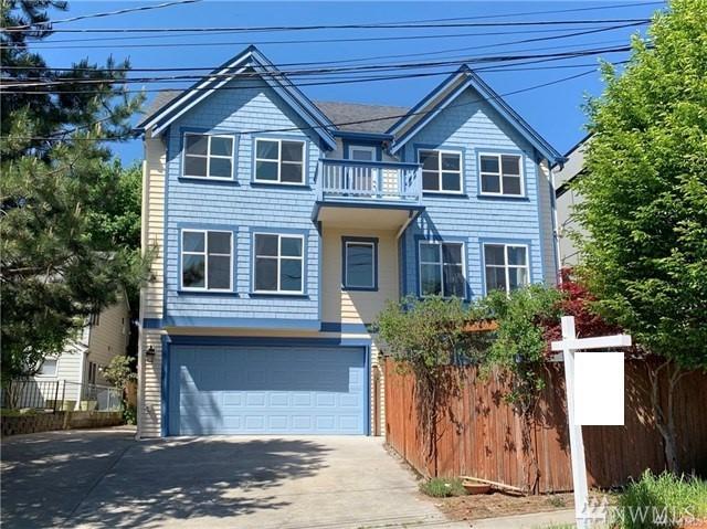 9747 Woodlawn Ave - Photo 1