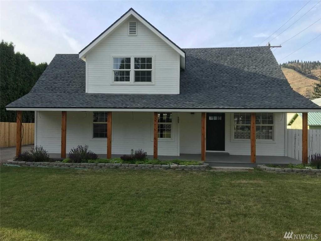 409 Pioneer Ave - Photo 1