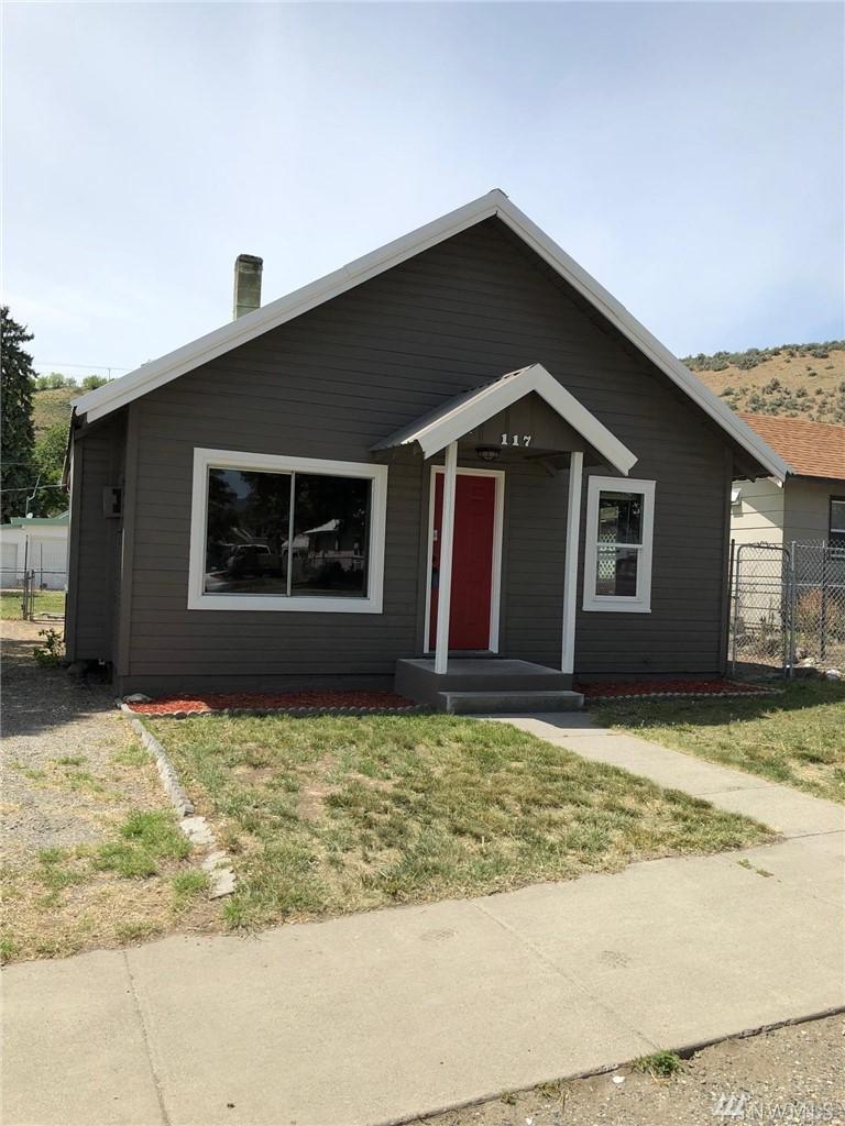 117 Douglas St - Photo 1