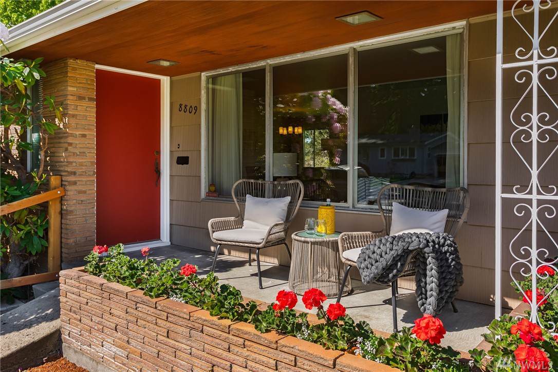 8809 26th Ave - Photo 1