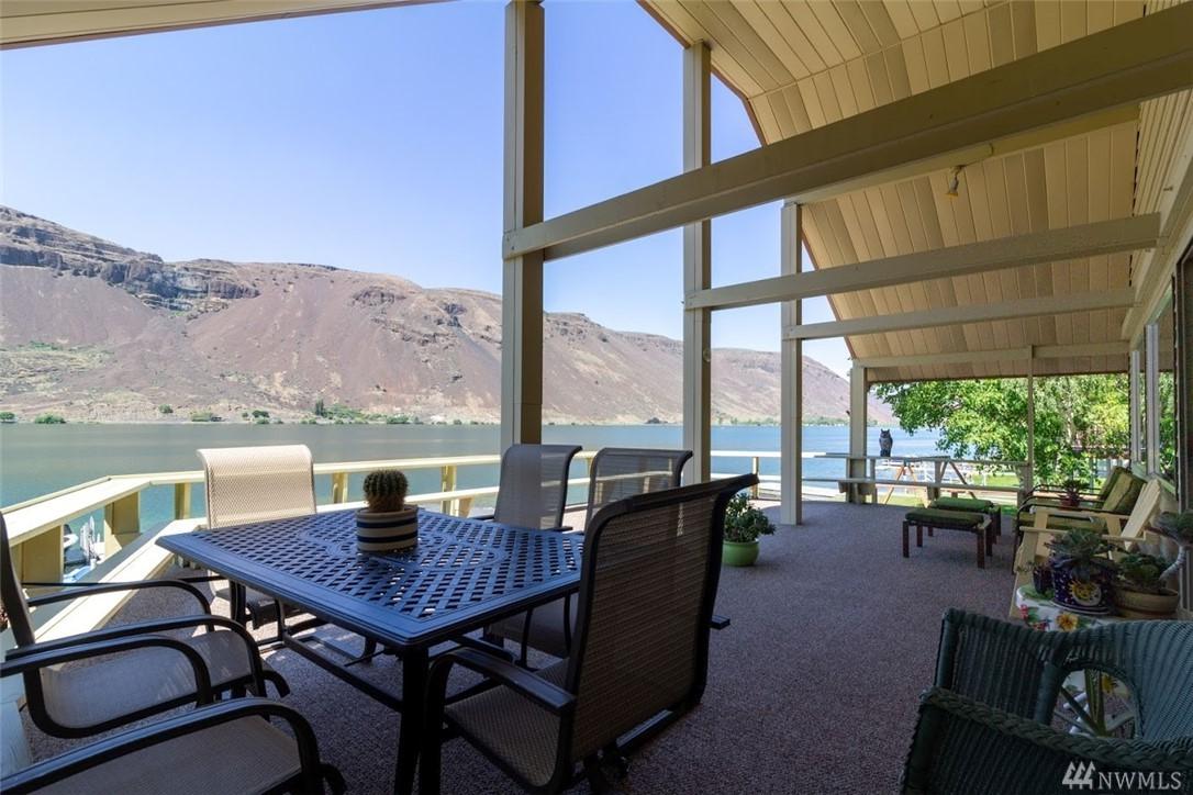 32590 Lakeshore Dr - Photo 1
