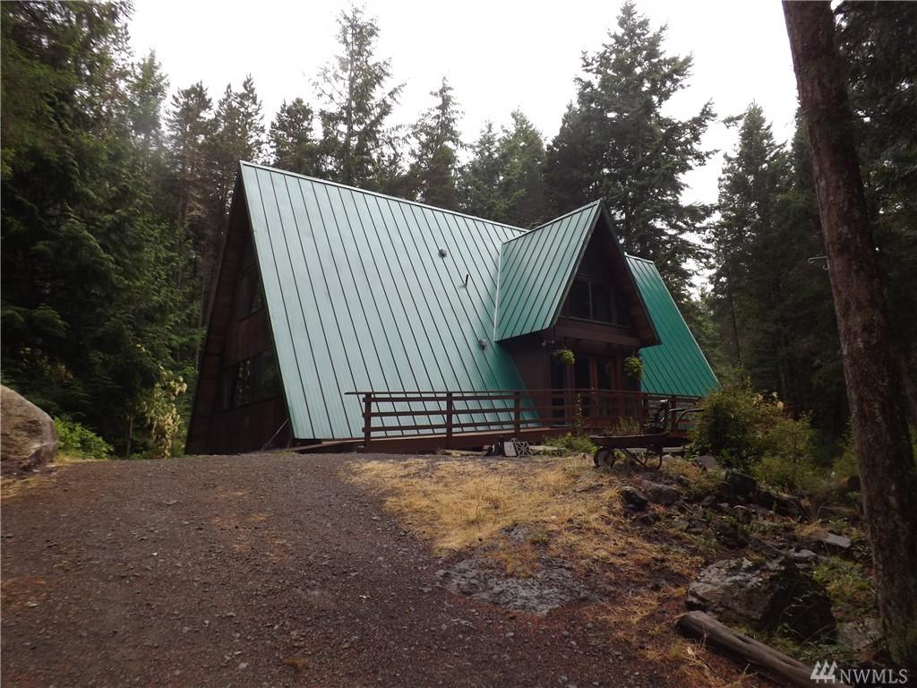 243 Sutherland Rd - Photo 1