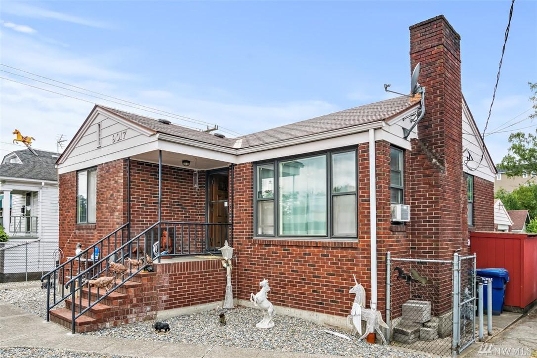9017 14th Ave - Photo 1