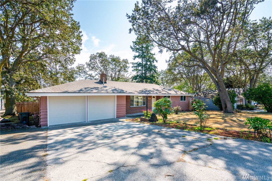 1671 8th Ave - Photo 1