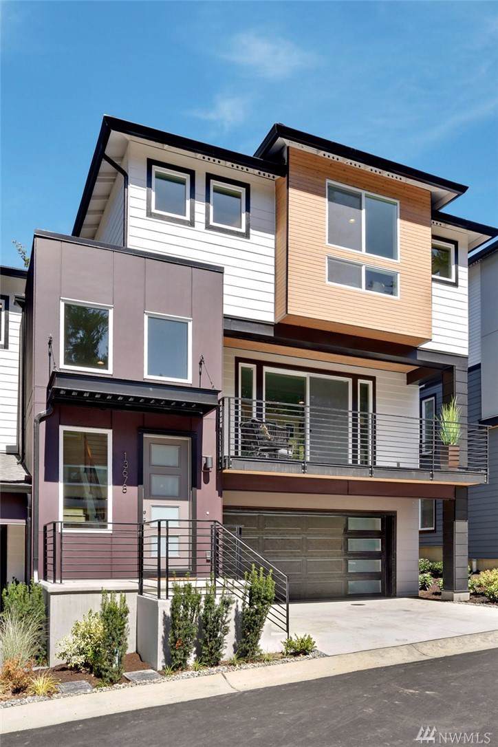 8204 136th Ave - Photo 1