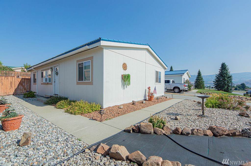 555 Morning View Ave - Photo 1