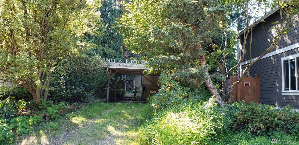 22920 105th Ave Se - Photo 1