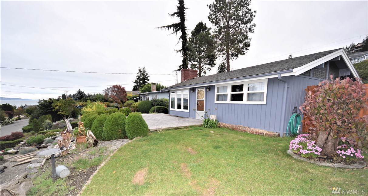 1358 Country Club Dr - Photo 1