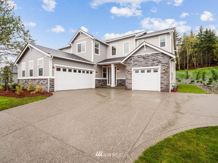 5533 Muddy Paws Court - Photo 1