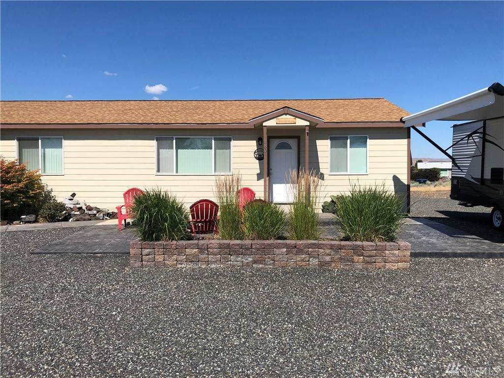 330 Spring Cir - Photo 1