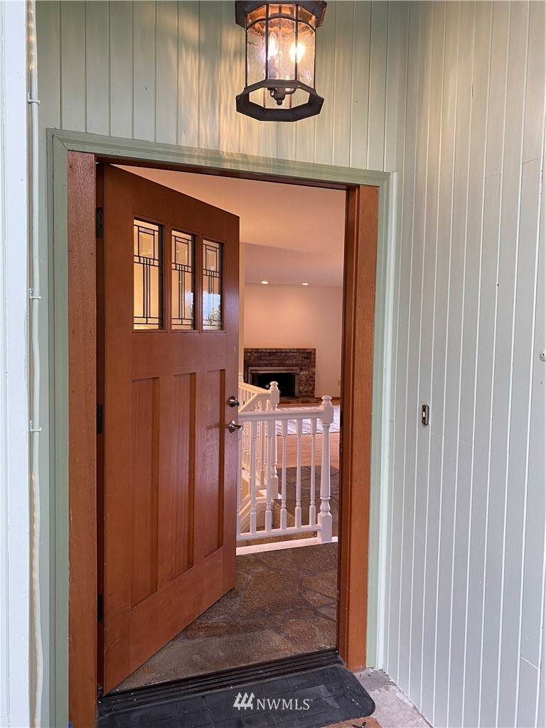3229 97th Drive - Photo 1