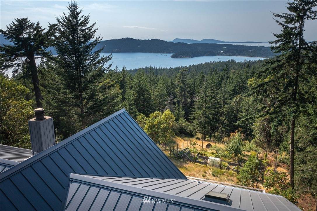 1035 Eagle Ridge Road - Photo 1